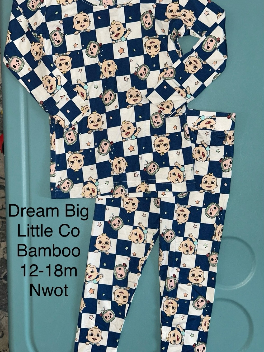 12/18m Cocomelon bamboo pajama set